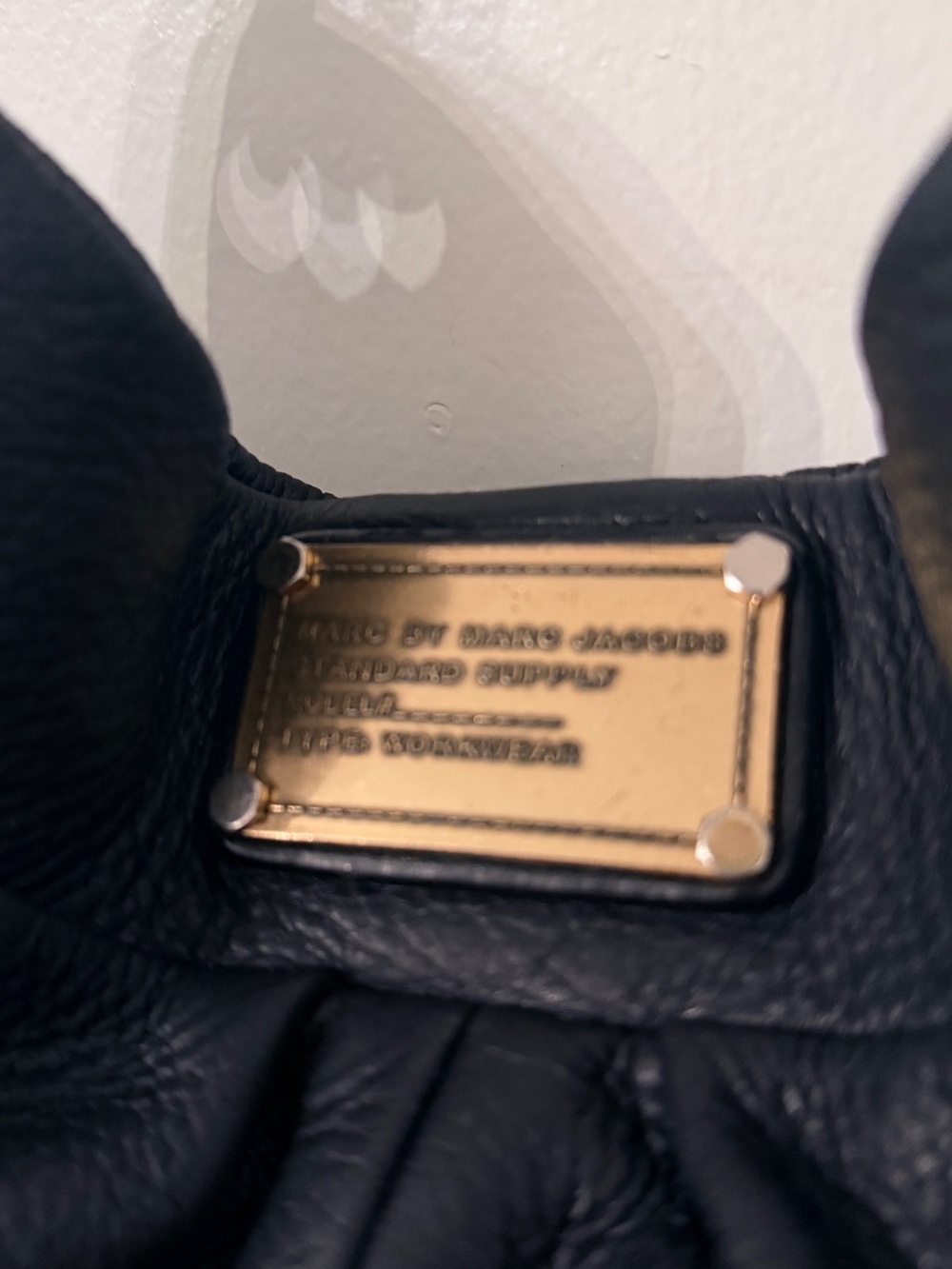 Marc Jacobs Black Leather Women's Shoulder Bag - Classic Everyday Tote - Picture 9 of 10